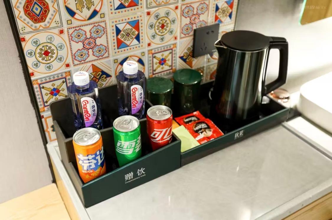 True Go Hotel - Shanghai Jing'An Temple Nanjing West Road 外观 照片
