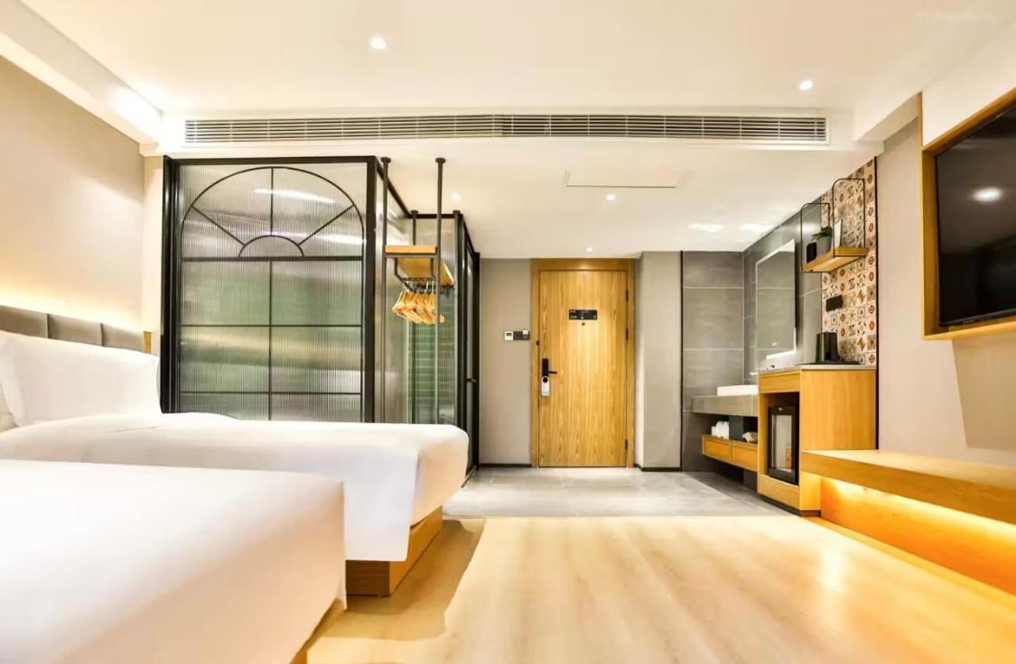 True Go Hotel - Shanghai Jing'An Temple Nanjing West Road 外观 照片