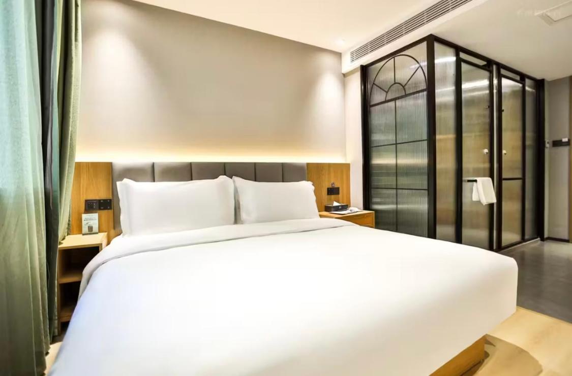 True Go Hotel - Shanghai Jing'An Temple Nanjing West Road 外观 照片
